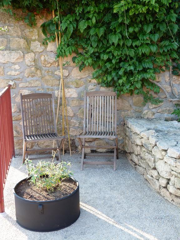 Charmante Maison Troglodyte Vitrac  Exterior foto