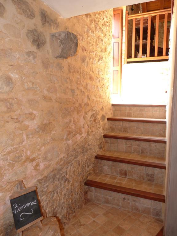 Charmante Maison Troglodyte Vitrac  Exterior foto